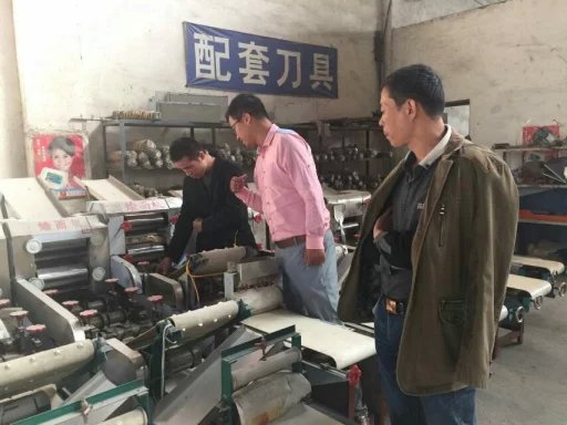 不同型號(hào)燴面機(jī)的區(qū)別