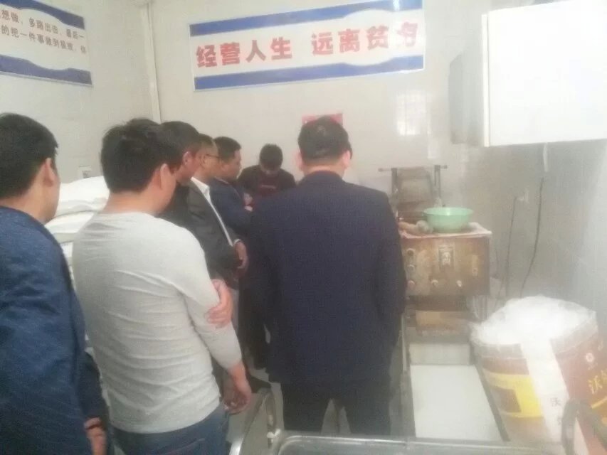 一品鮮迎來三地客戶考察訂機(jī)