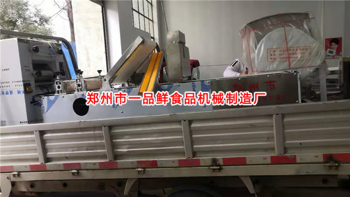 全套燴面機裝車發(fā)走